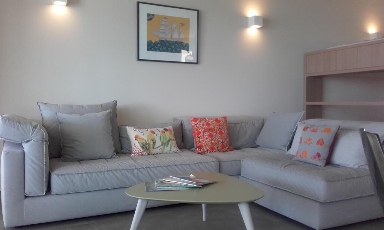Rodia Beach Suites คอคคิโนส เปียร์โกส ภายนอก รูปภาพ