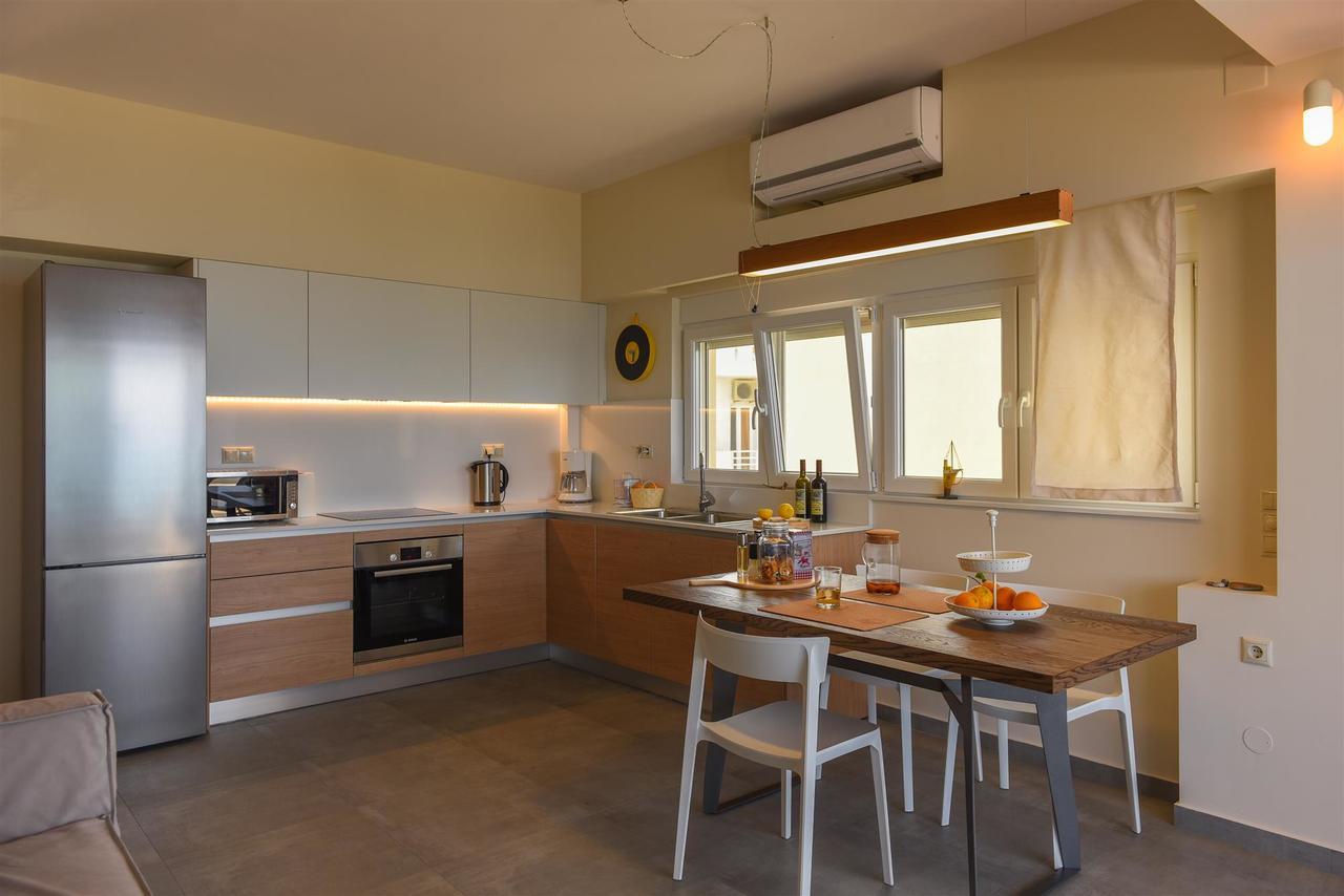 Rodia Beach Suites คอคคิโนส เปียร์โกส ภายนอก รูปภาพ