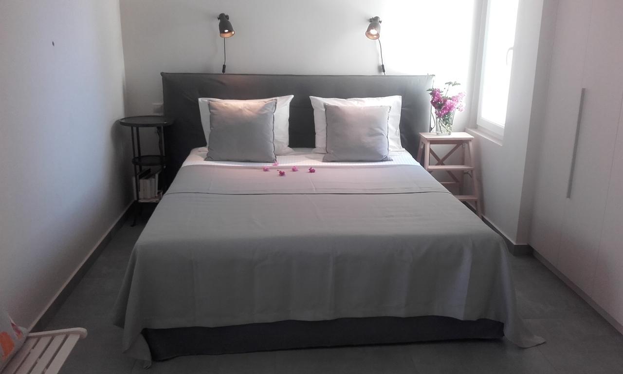 Rodia Beach Suites คอคคิโนส เปียร์โกส ภายนอก รูปภาพ