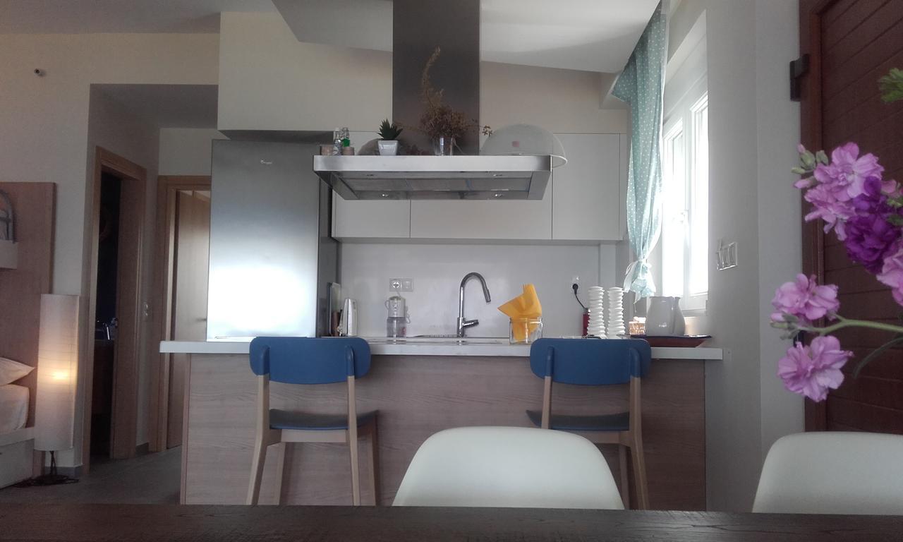 Rodia Beach Suites คอคคิโนส เปียร์โกส ภายนอก รูปภาพ